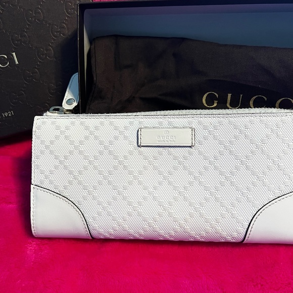 Gucci Wallet - Picture 3 of 5